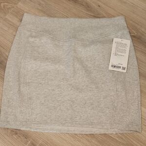 Lululemon Athletica Scuba Light Gray Mini Skirt